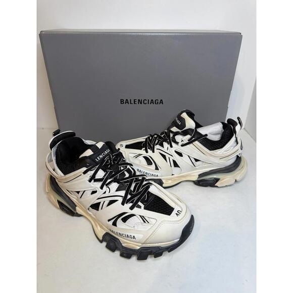 Balenciaga Track Sneakers Black/White SZ 40 Brand New